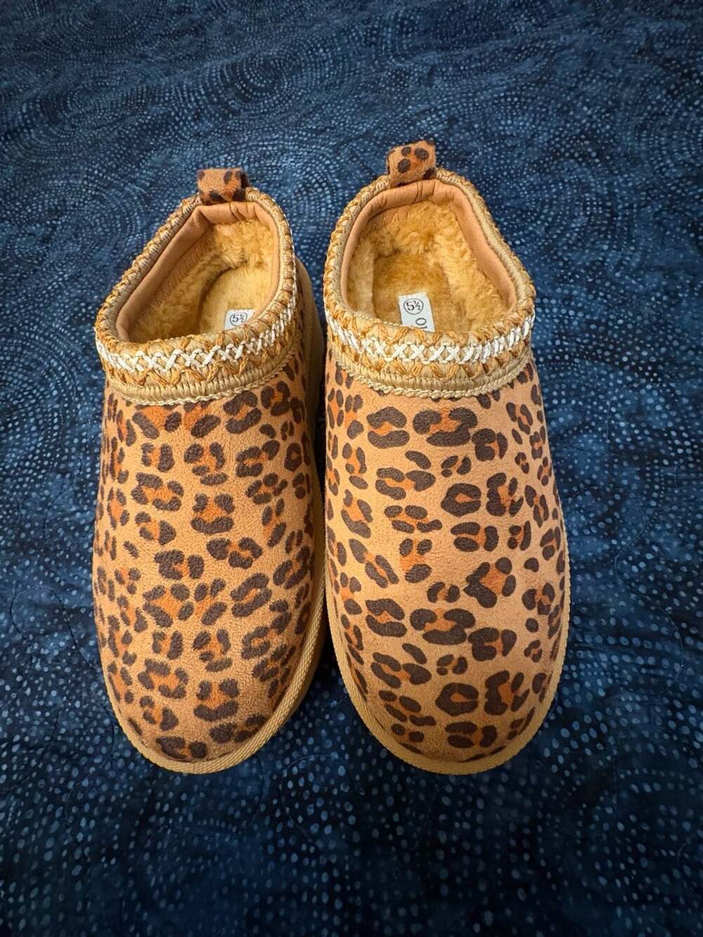 Olivia & Kate Stormy Leopard Platform Slippers Size 5.5
